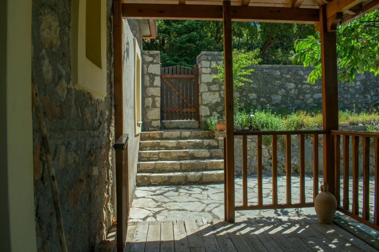 Arcadianis Lakeview Villa At Psari Arkadias Psárion 외부 사진